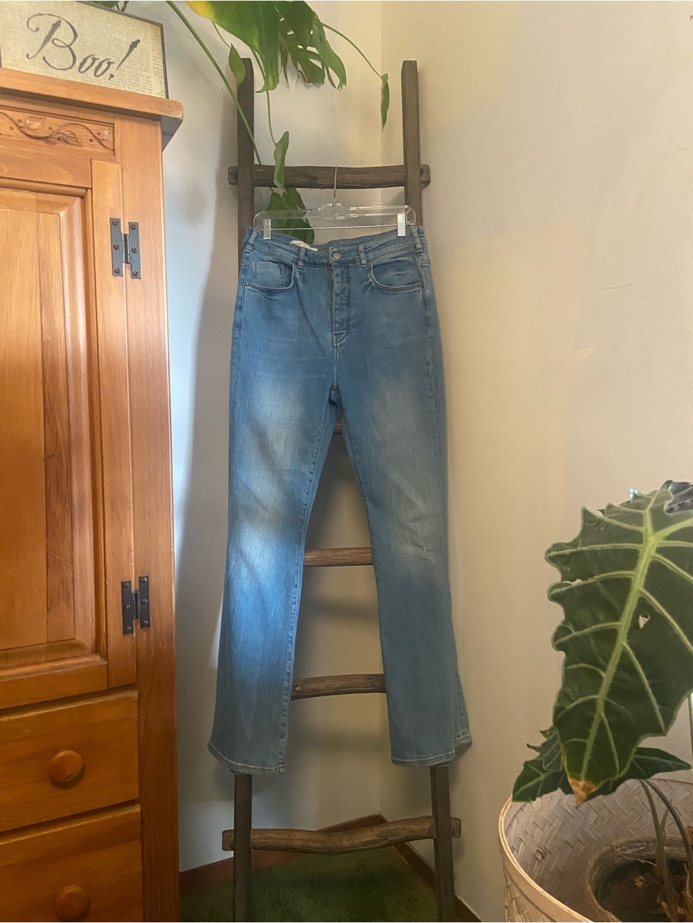 Anthropologie Wide-Leg Jeans in Medium Blue Wash